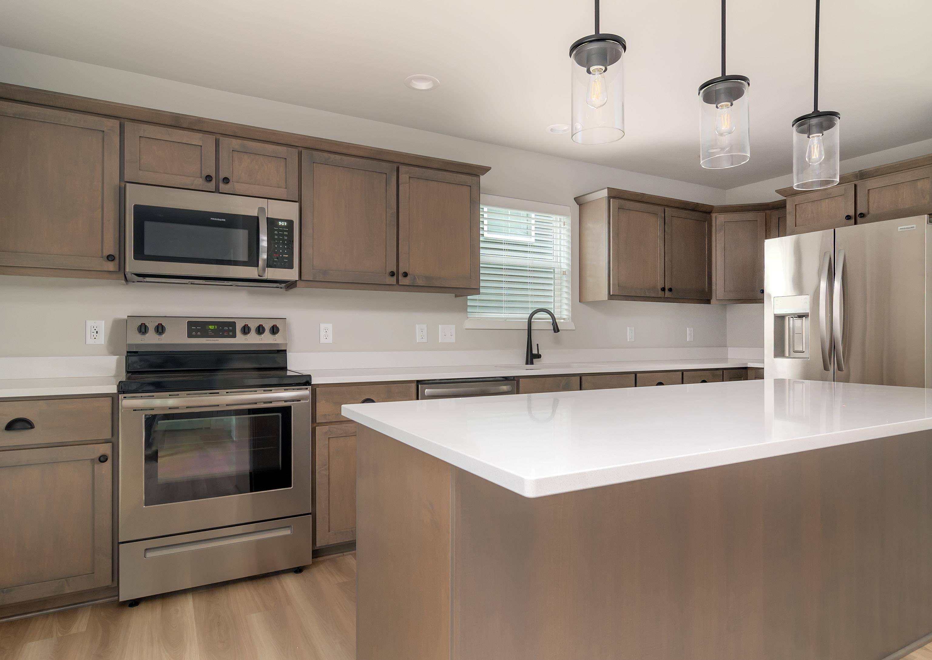 Waunakee, WI 53597,671 HILLCREST Drive
