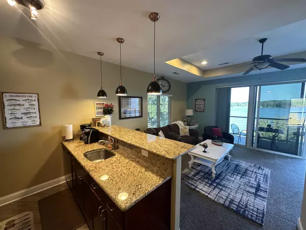 Lake Delton, WI 53940,680 E HIAWATHA Drive #430