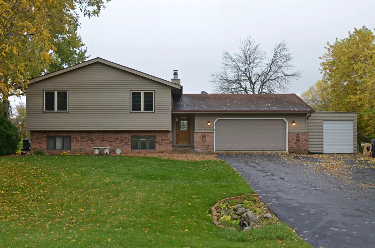 Deforest, WI 53532,3757 Millstone Lane