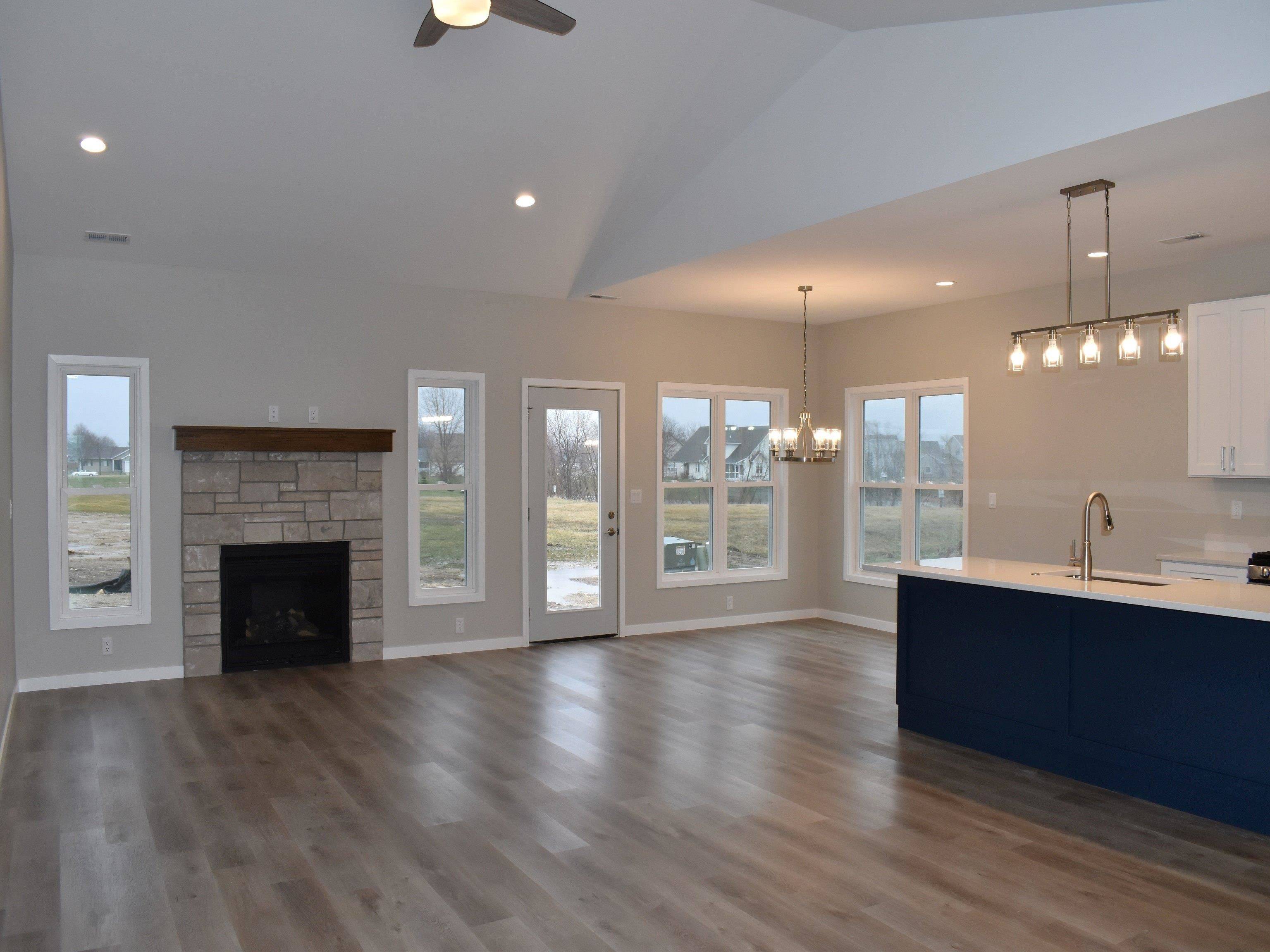 Delavan, WI 53115-2890,305 Linden Lane