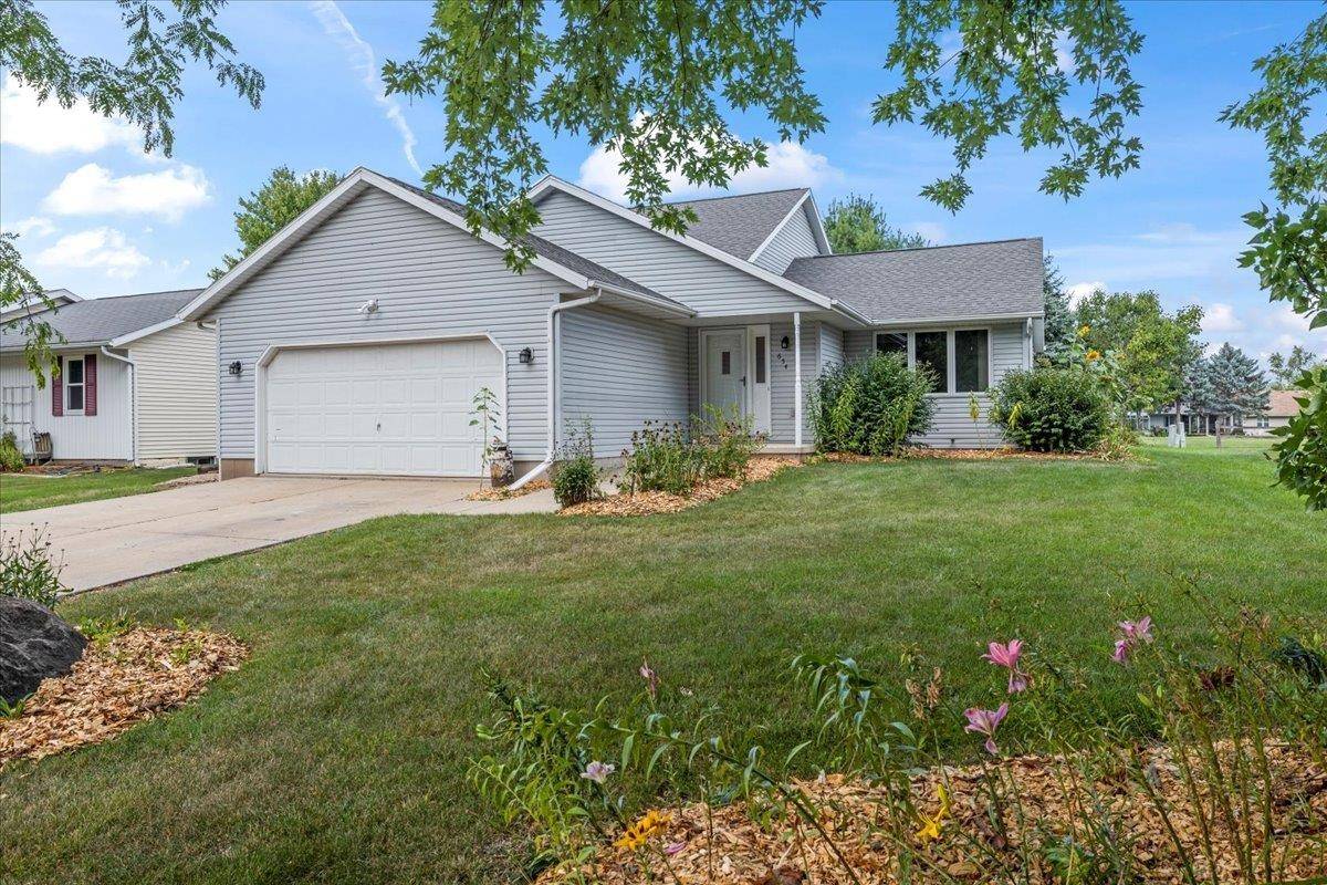 654 Robin Drive, Sun Prairie, WI 53590