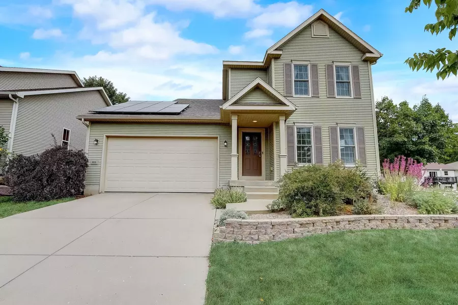 8816 Hollybush Lane, Verona, WI 53593