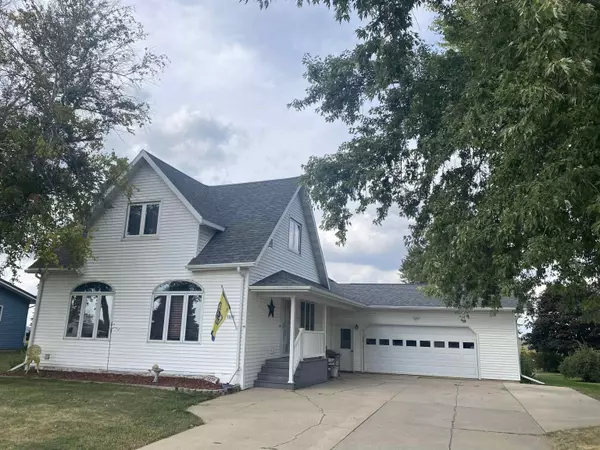 1270 Dodgeville Street, Highland, WI 53543