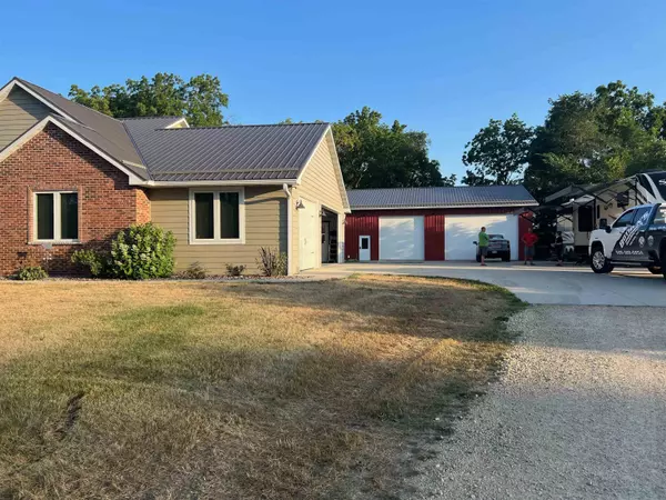 Milton, WI 53563,732 E J F Townline Road