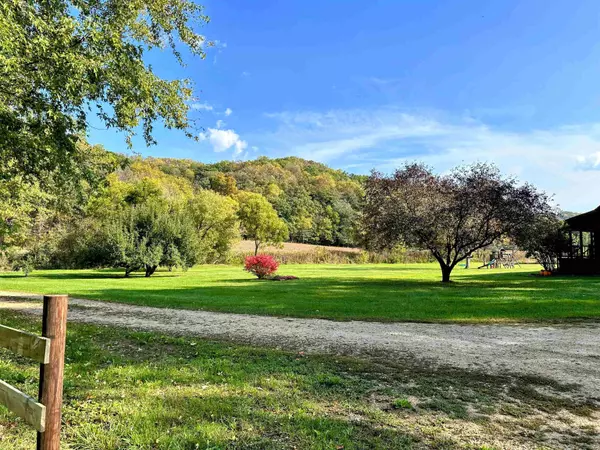 Prairie Du Chien, WI 53821,62093 Mill Coulee Road