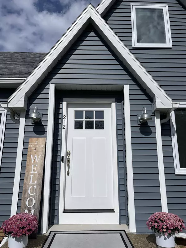 New Glarus, WI 53574,212 11th Avenue