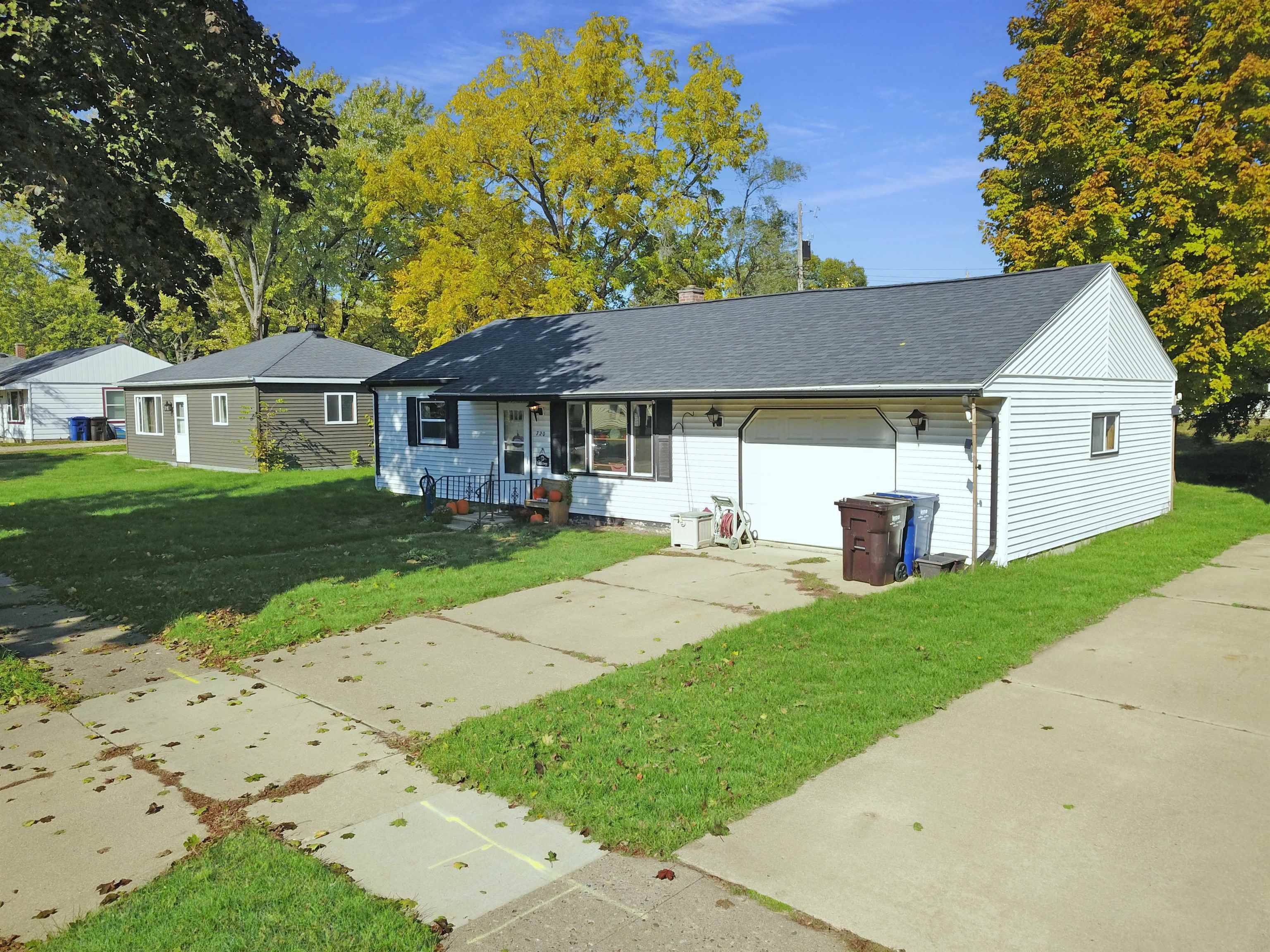 Sparta, WI 54656,720 Elm Road
