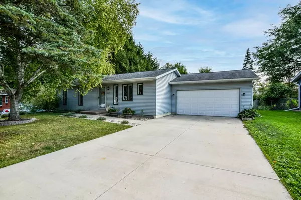 1113 Sunfield Street, Sun Prairie, WI 53590
