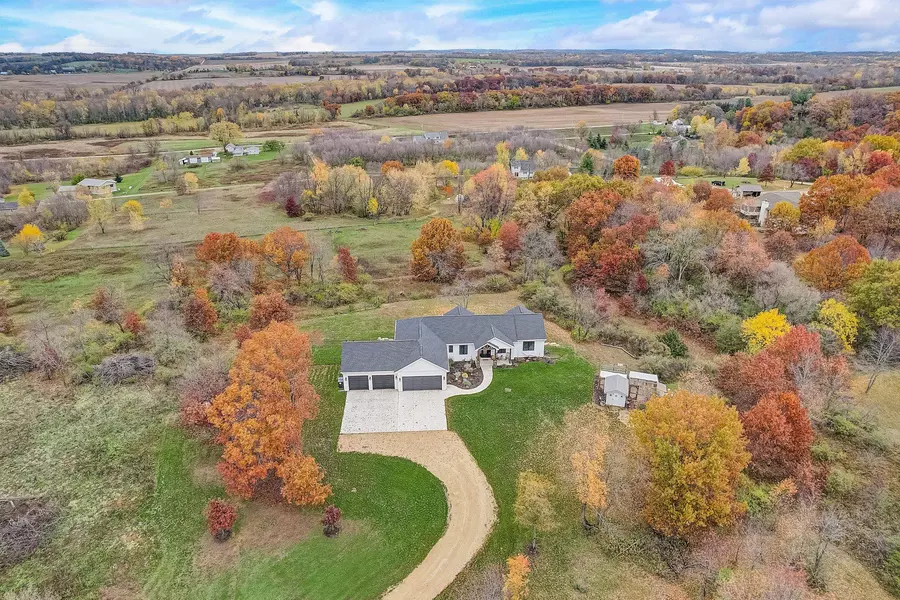 W2693 Zurfluh Road, Albany, WI 53502