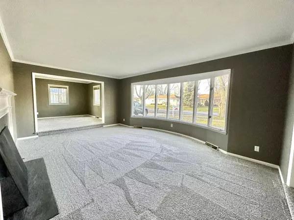 Clinton, WI 53525-9107,705 Shu Lar Lane