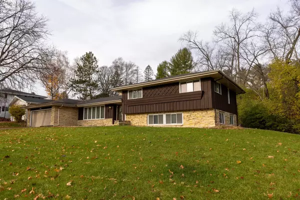 651 N Crosby Avenue, Janesville, WI 53548
