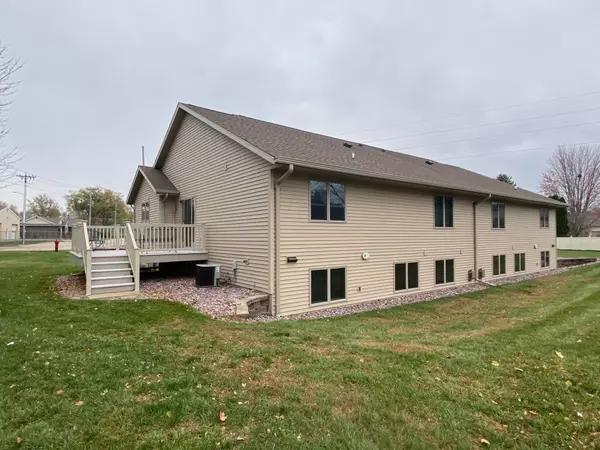 Prairie Du Sac, WI 53578-1057,737 8th Street