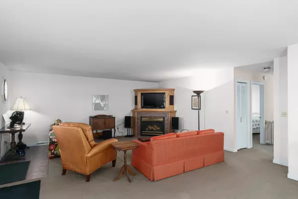 Beaver Dam, WI 53916,605 E South Street