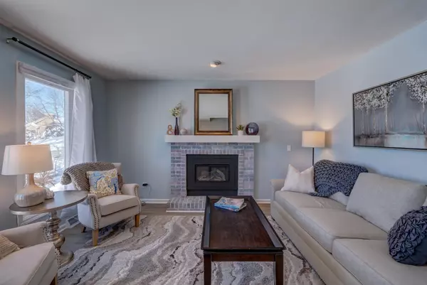 Middleton, WI 53562,5727 Highland Way