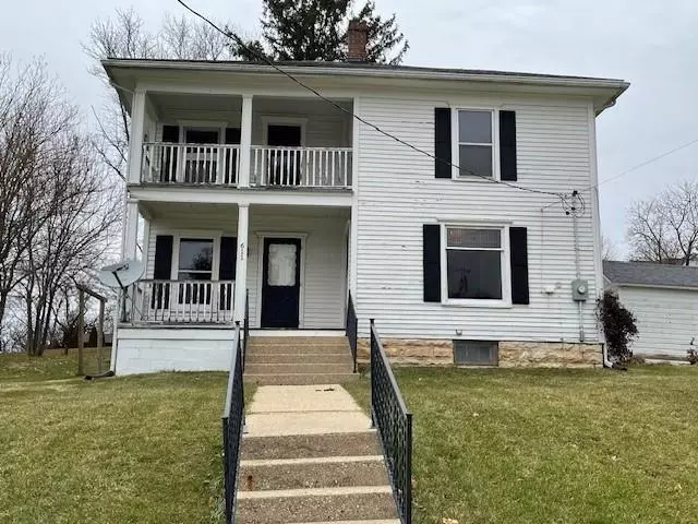 611 Colfax Street, Argyle, WI 53504