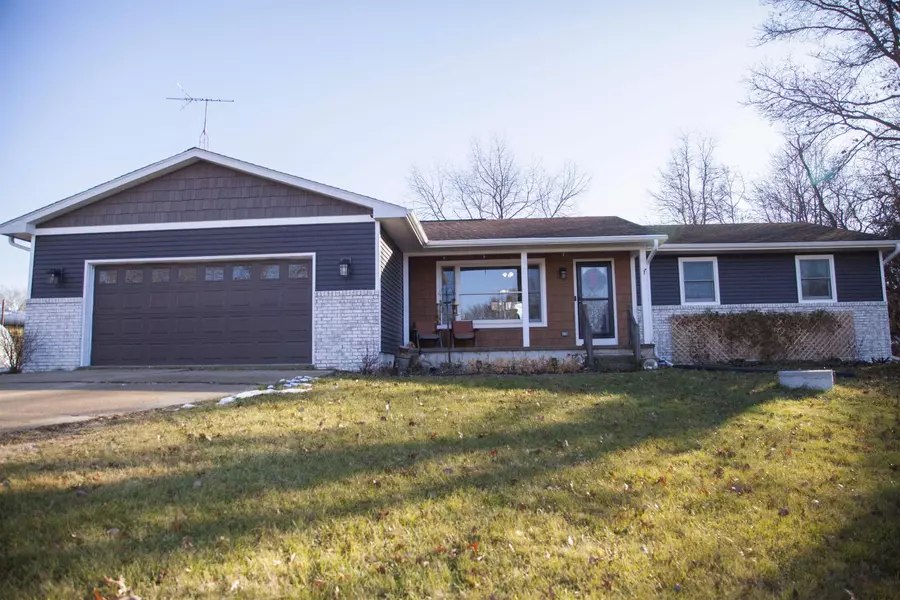 20562 S Highway 78, Blanchardville, WI 53516