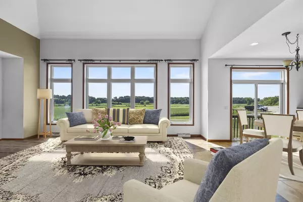 Marshall, WI 53559,973 Clarkson Road