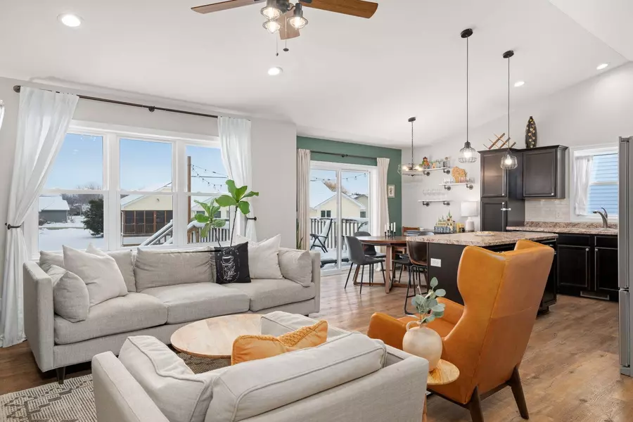 524 Stonewood Court, Evansville, WI 53536