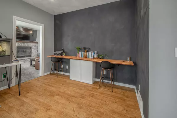 New Glarus, WI 53574,W5380 Sandrock Road