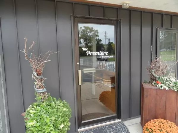 Windsor, WI 53598,6562 Lake Road #4