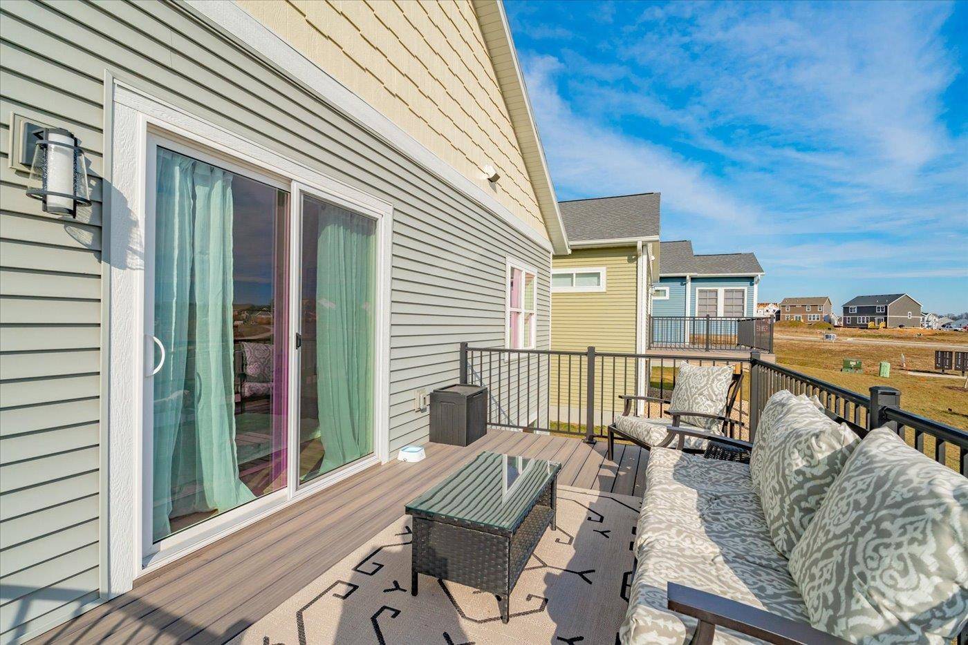 Oregon, WI 53575,1206 Tivoli Circle