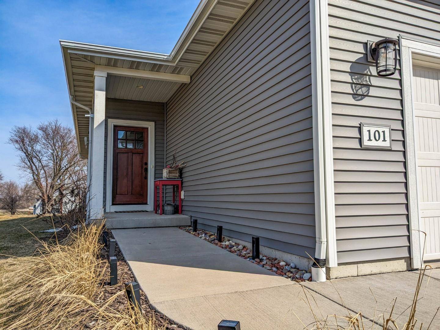 Ridgeway, WI 53582,101 Cardinal Way
