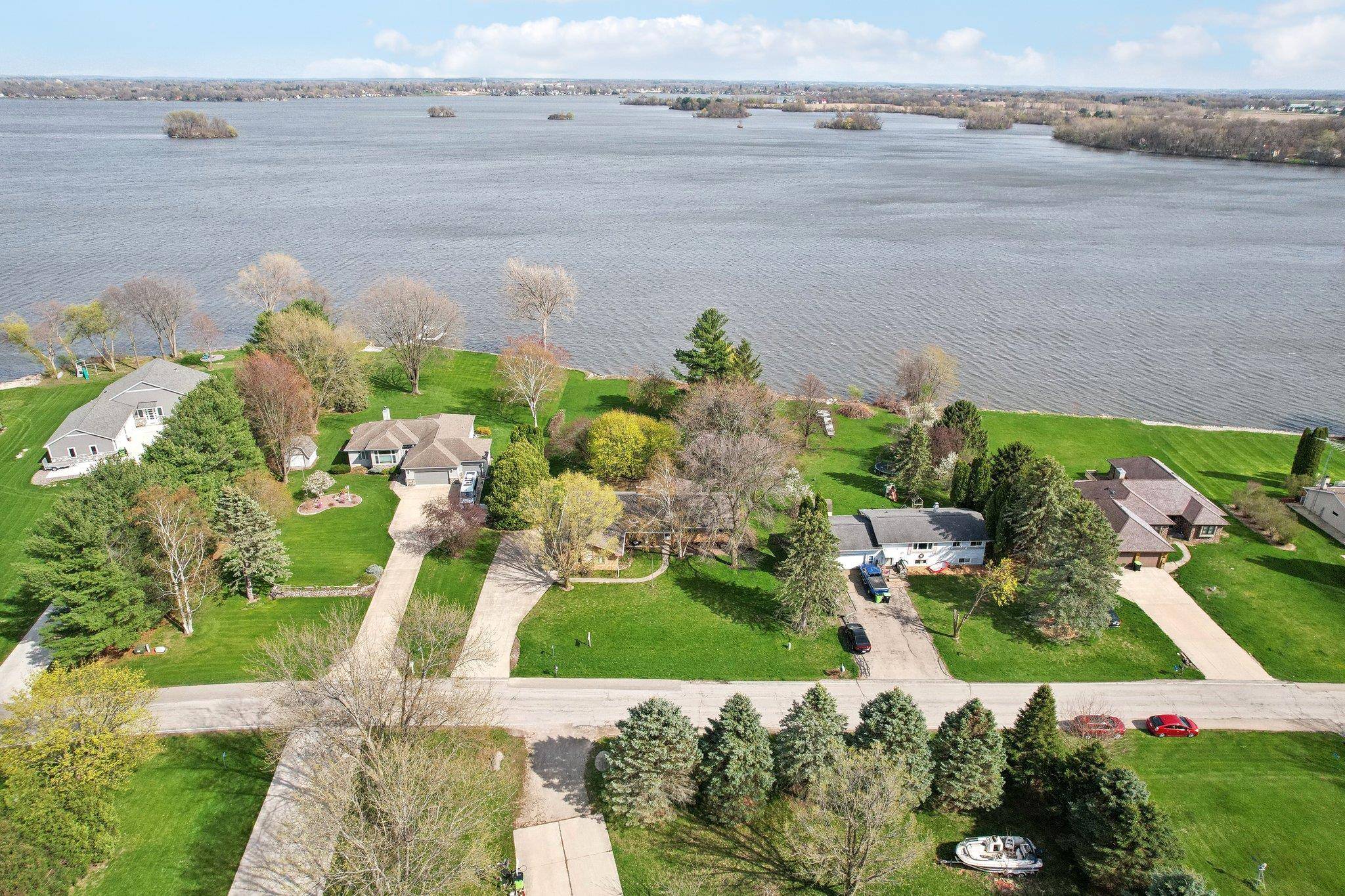 Beaver Dam, WI 53916,N7510 Edgewater Drive