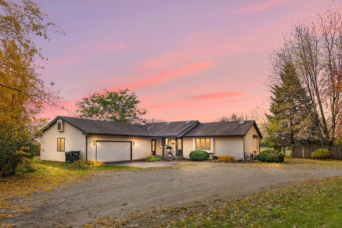 Pickett, WI 54964,487 County Road FF
