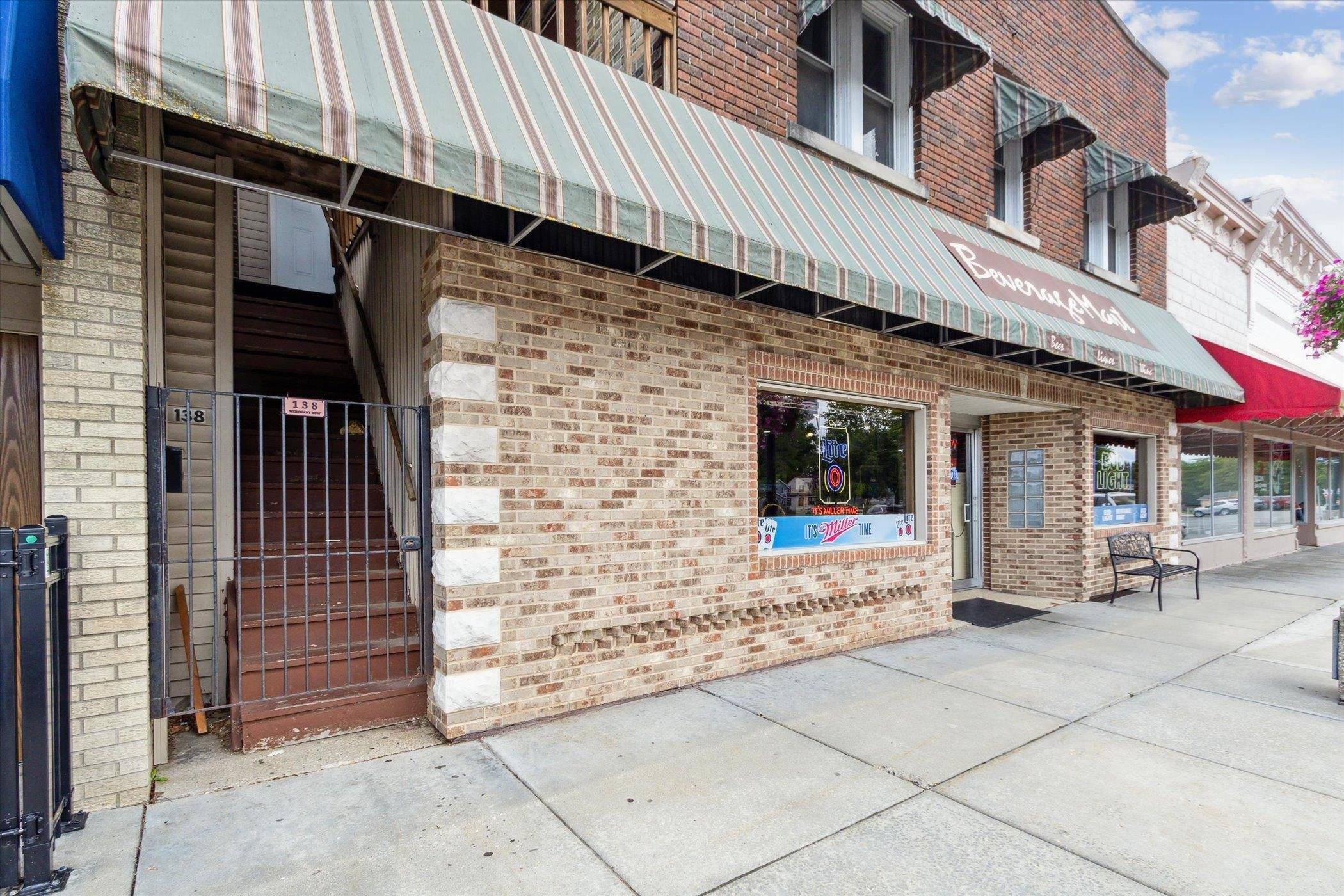Milton, WI 53563,136-138 Merchant Row