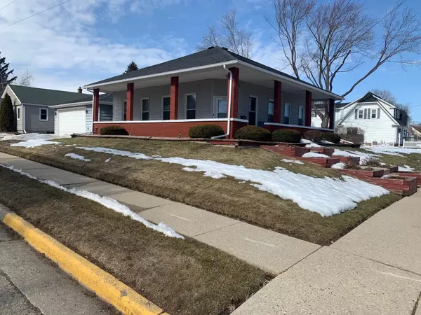 1326 S 3rd Street, Watertown, WI 53094-6505