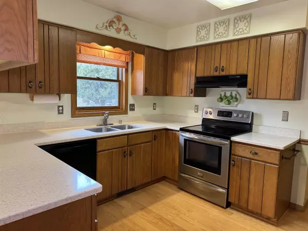 Reedsburg, WI 53959,1387 Wellington Drive