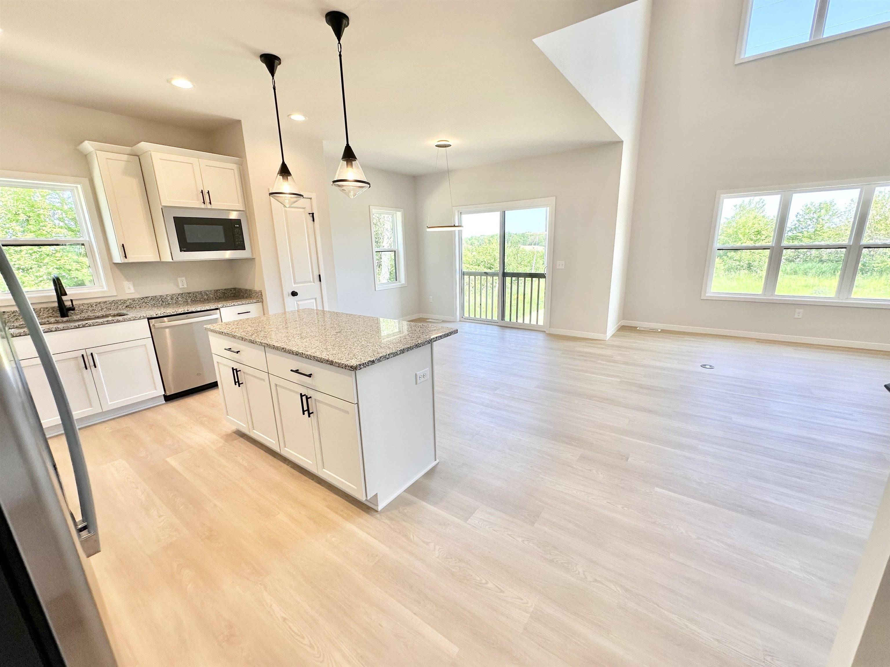 Stoughton, WI 53589,2408 Markens Gate Road #01