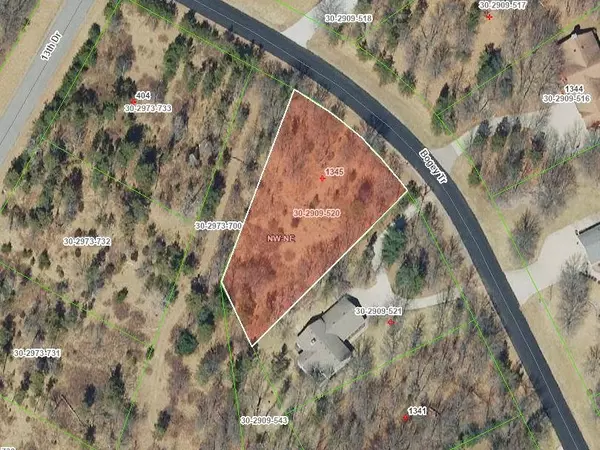 1345 Bogey Trail, Nekoosa, WI 54457