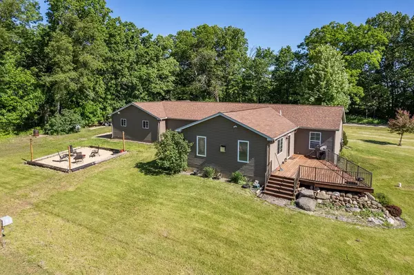 Endeavor, WI 53930,W7009 Gale Drive