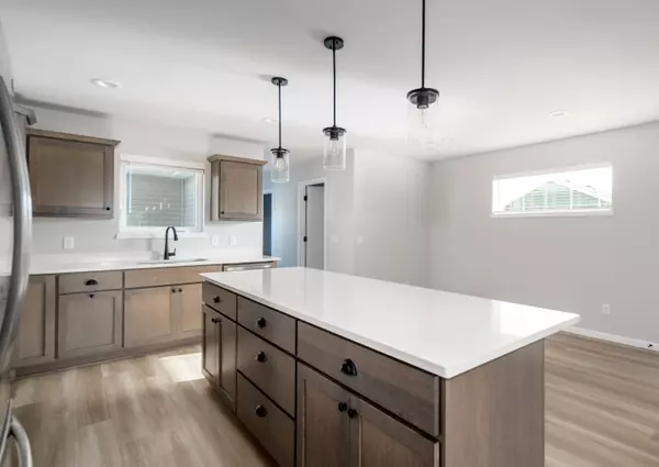 Oregon, WI 53575,523 Campo Lane