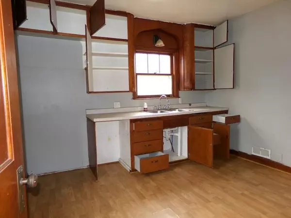 Abbotsford, WI 54405,314 N 1st Street