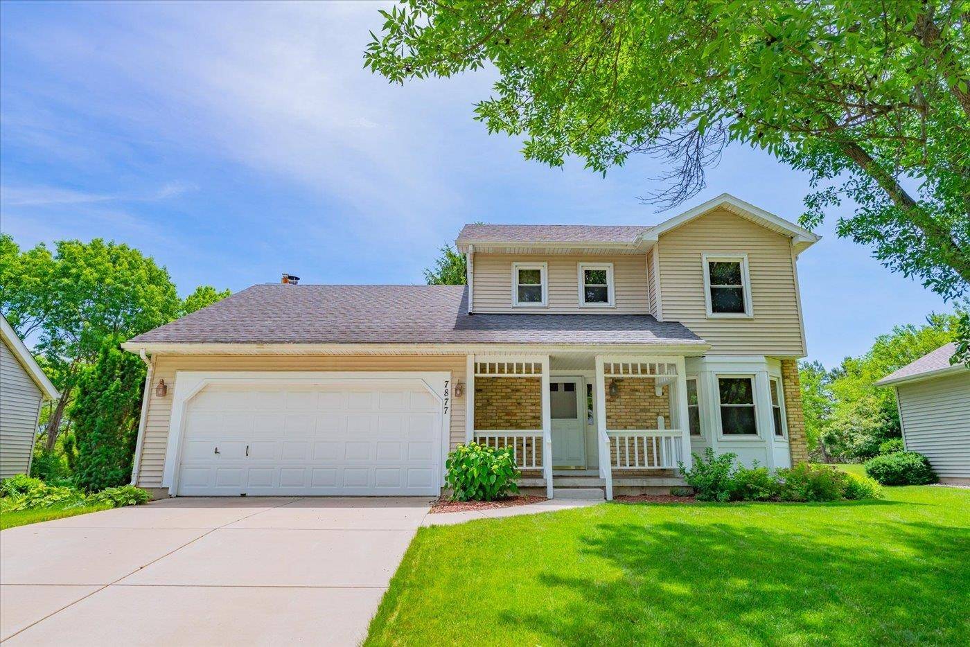 7877 E Oakbrook Circle, Madison, WI 53717