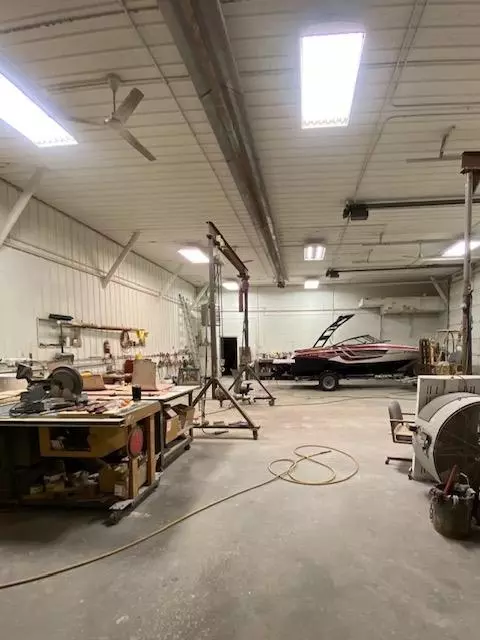 6662 Lake Road Windsor, WI 53598-9768