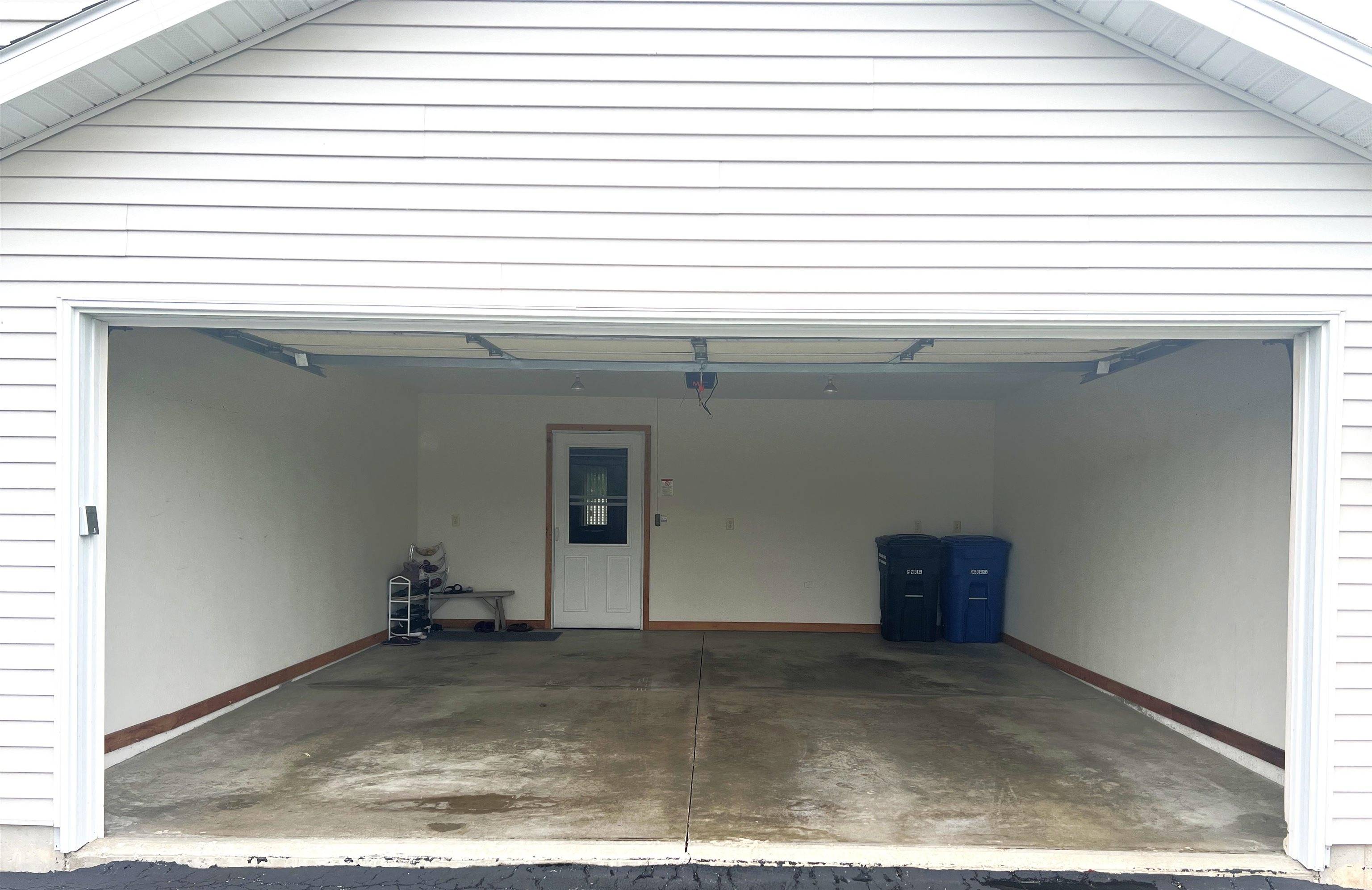 Oshkosh, WI 54904,2290 Patriot Lane #E