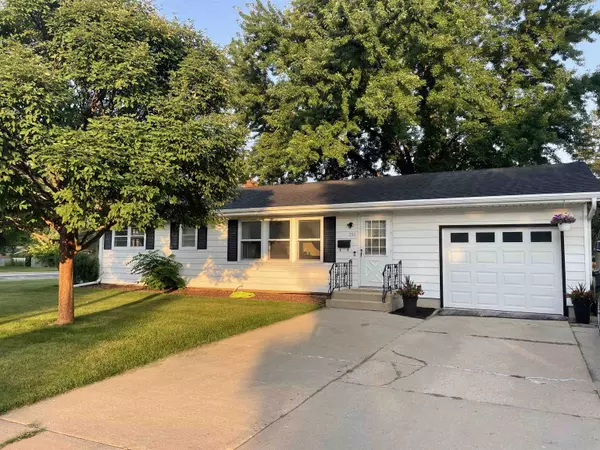 280 N Bird Street, Sun Prairie, WI 53590