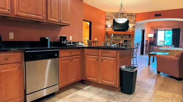 Wisconsin Dells, WI 53965,2411 River Road #2559