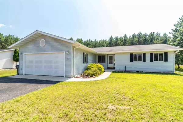713 N Godwin Circle,  Friendship,  WI 53934
