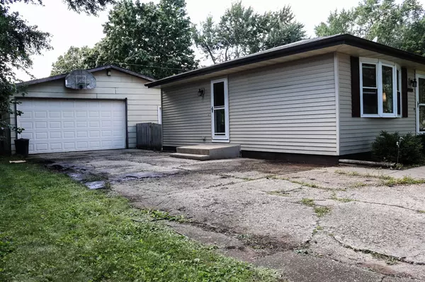 Janesville, WI 53546-5945,2202 S Osborne Avenue
