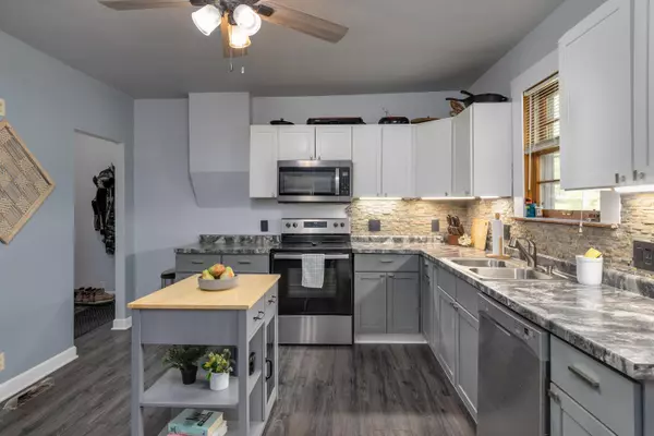 Portage, WI 53901,220 W Emmett Street