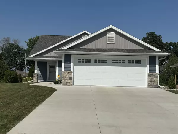3422 Caden Court, Oshkosh, WI 54904