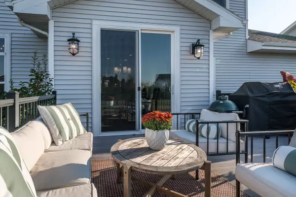 Middleton, WI 53562,9922 Autumn Breeze Road