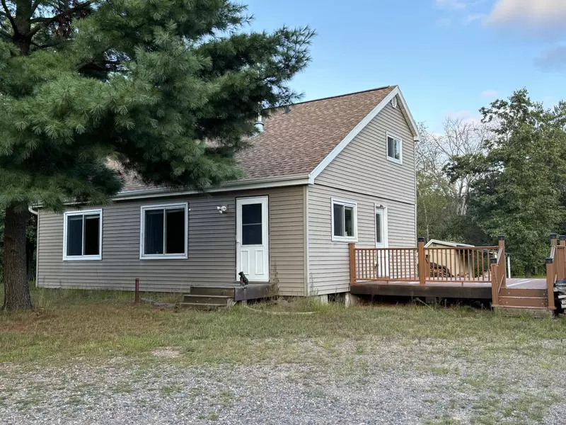 178 Walden Court, Nekoosa, WI 54457