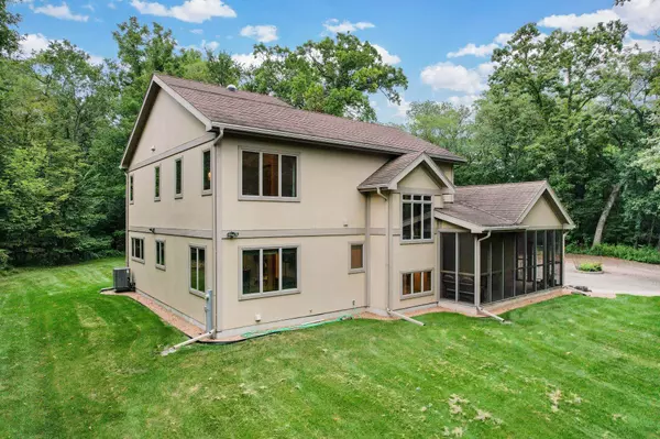 Lodi, WI 53555,7254 Black Hill Road
