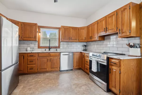 Lancaster, WI 53813,927 S Adams Street