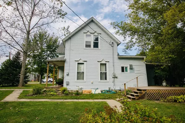 Cobb, WI 53526,208 1st Street